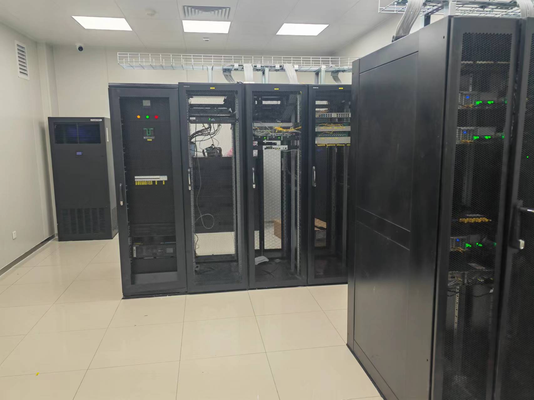 通信机房监控系统的功能特点